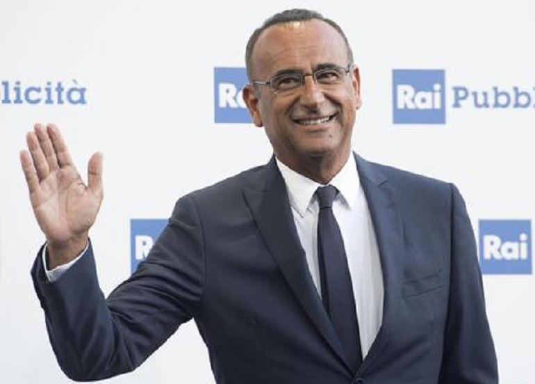 Ieri e Oggi, Carlo Conti torna a condurre il programma di Rai 3 (foto Ansa)