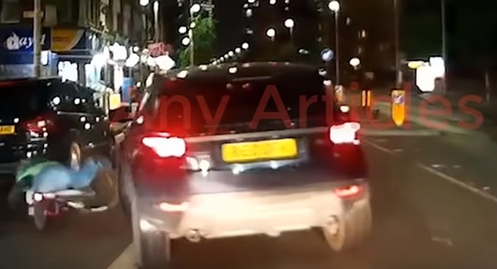 londra ciclista diverbio in strada