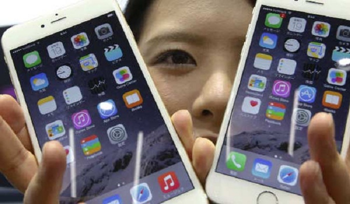 Usa-Cina, azienda cinese ordina ai dipendenti: "Chi usa iPhone sarà licenziato"