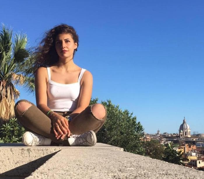 Deborah Sciacquatori: "Temevo che mio padre ammazzasse mia madre e mia nonna"