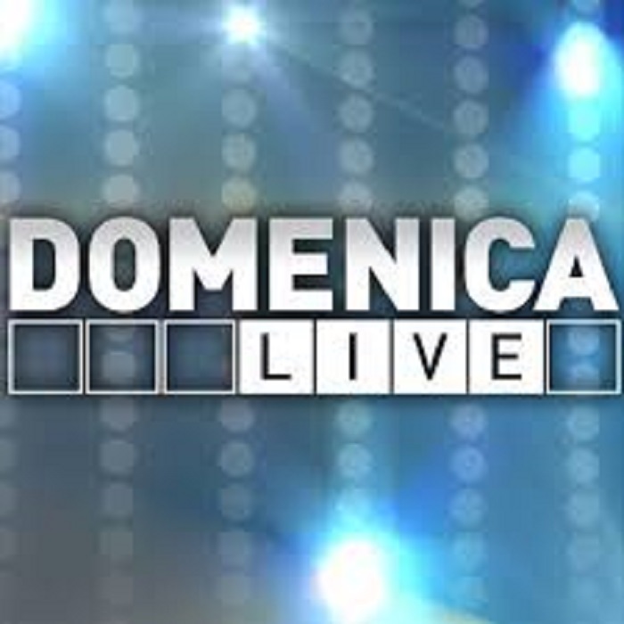 domenica live bacio roxy tambellini