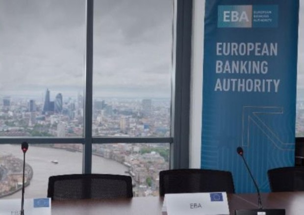 Banche, nuove regole per il conto corrente e le operazioni online