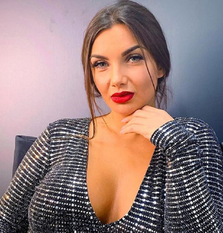 Elettra Lamborghini: "Parlo spesso con Dio. Sono un po' sensitiva" (foto Instagram)