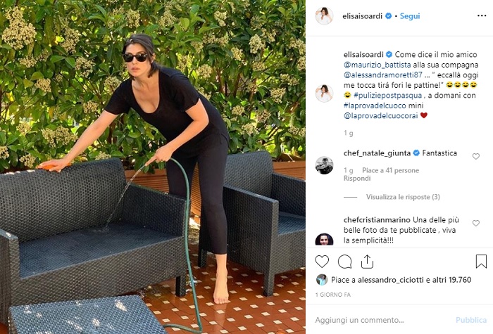 elisa isoardi piedi