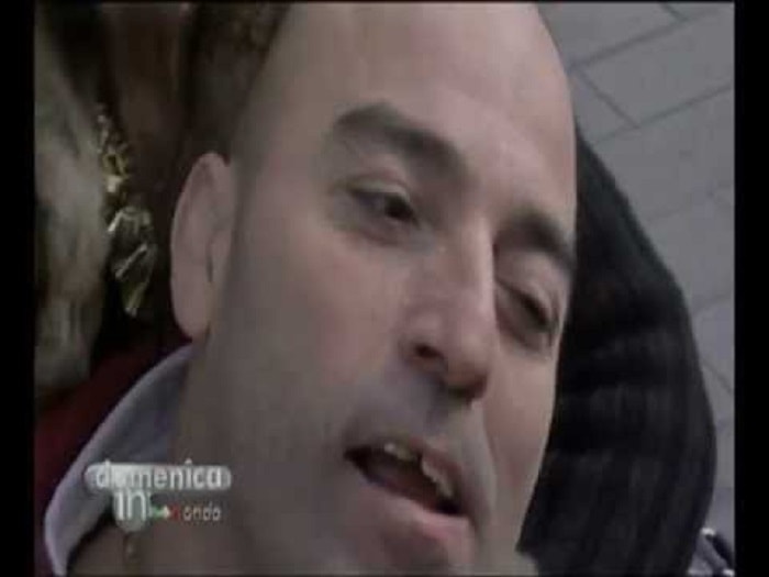 Fulvio Frisone, famoso fisico nucleare disabile, picchiato in casa a Catania