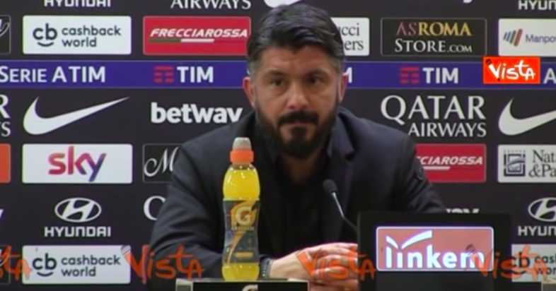Gattuso lascia il Milan, quanti show in conferenza stampa VIDEO