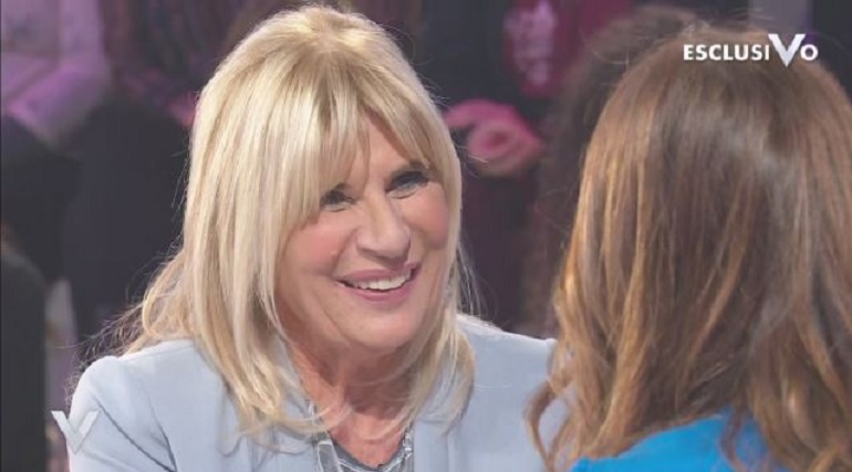 Verissimo, Tina Cipollari a Gemma Galgani: "L'ultimo bacio lo hai dato... nel 1930"