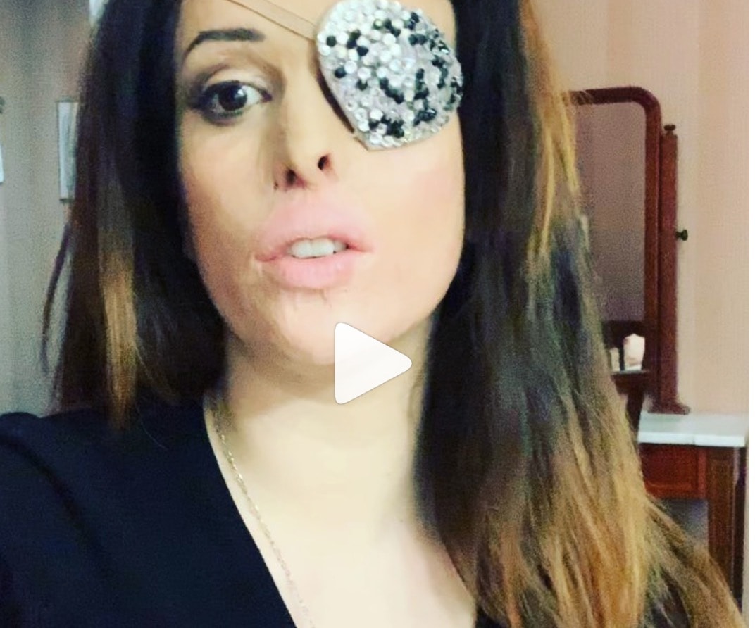 Grande Fratello, Gessica Notaro contro Francesca De André: "'Lo brucio vivo' non si dice. Chiedo provvedimenti"