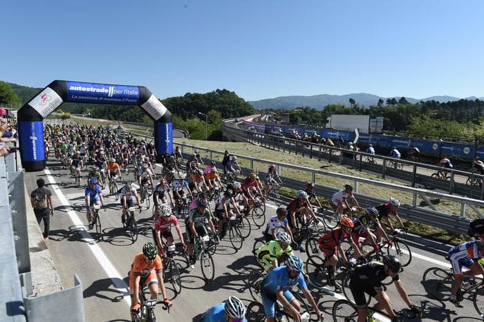 Giro in A1 Panoramica, con la bici in autostrada del Sole sabato 25 maggio