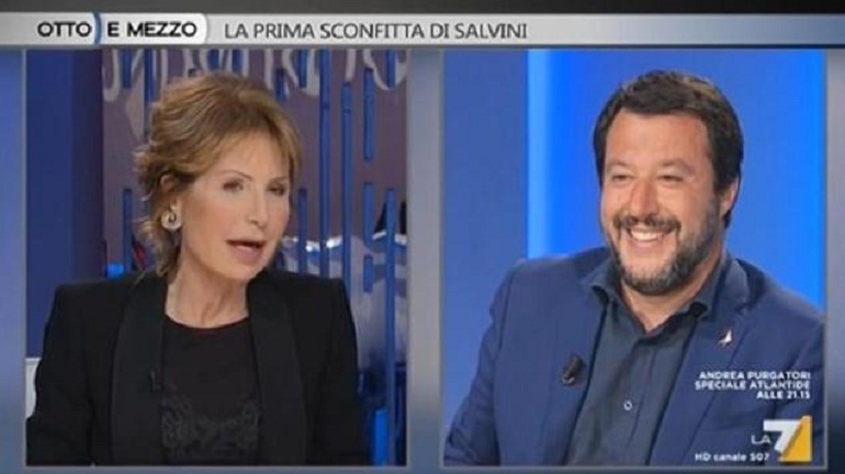 Otto e Mezzo, Lilli Gruber a Matteo Salvini: "Mi aspettavo un mazzo di fiori"