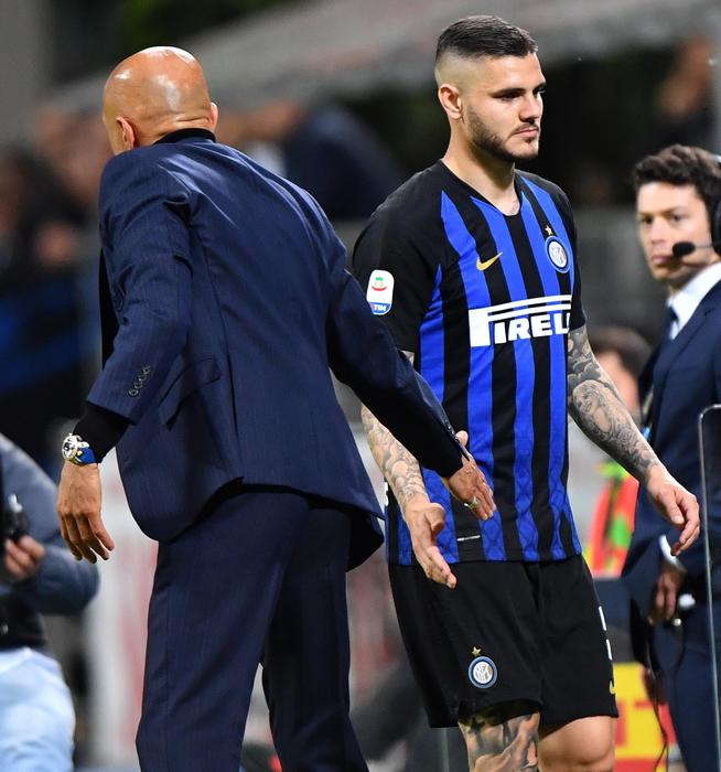 Fallimento Icardi, non è stato convocato per la Coppa America. Ci sono 4 "italiani"