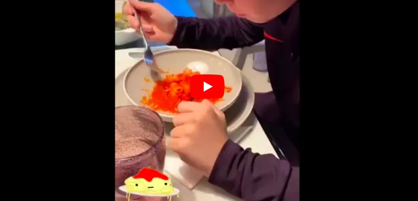 Cena social a casa Totti, il simpatico siparietto con Ilary Blasi e i figli. VIDEO