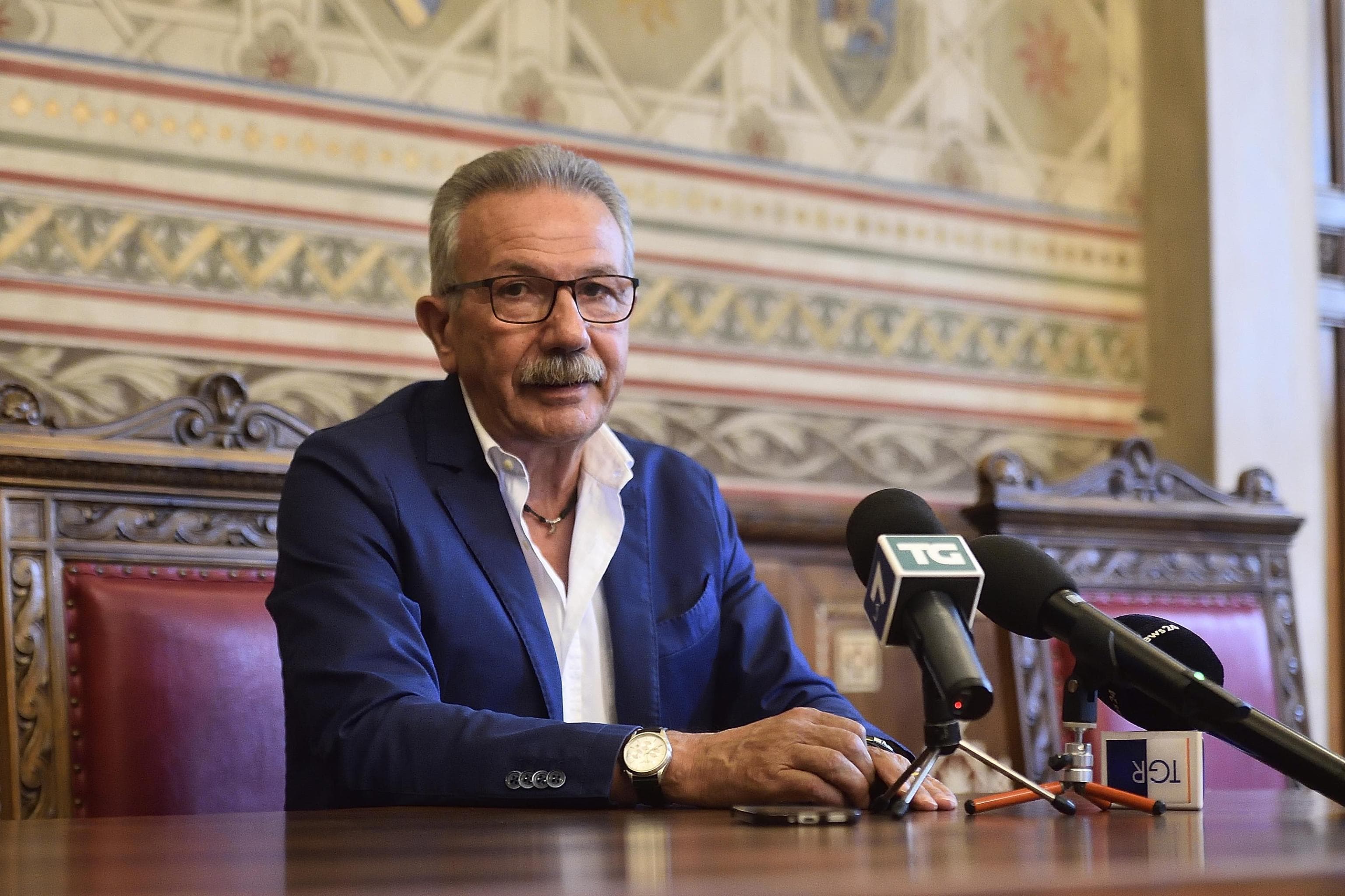 Legnano, giunta Lega-FI azzerata: sindaco, vicesindaco e assessore arrestati per tangenti