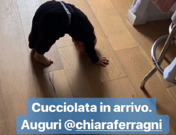 Chiara Ferragni di nuovo incinta? Il gesto premonitore del piccolo Leone