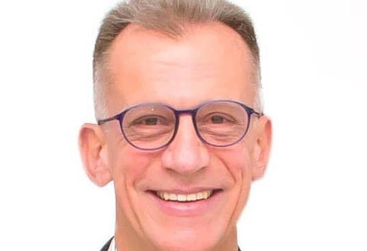 M5s, via il simbolo al candidato sindaco di Cagliari Alessandro Murenu. "E' contro unioni civili e aborto"