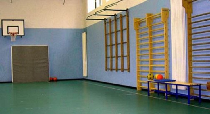 Brescia, prof di musica si impicca nella palestra della scuola: lo trovano gli alunni