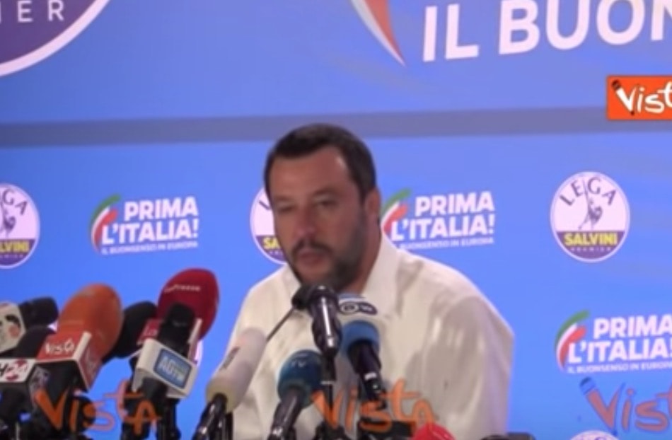 Salvini, battuta su Mauro Corona: "A Erto la Lega al 55%. Festeggiamo dalla Berlinguer" VIDEO
