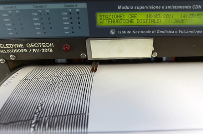 Terremoto Francia: scossa magnitudo 4.2 nella regione del lago Lemano