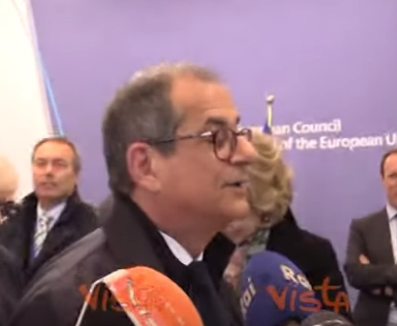 Conti pubblici, Tria blocca Salvini: "Ci atteniamo agli obiettivi del Def, approvato dal Governo"