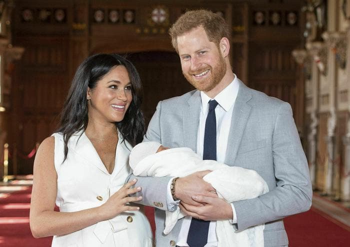Meghan Markle, la regina non sarà al battesimo di Archie