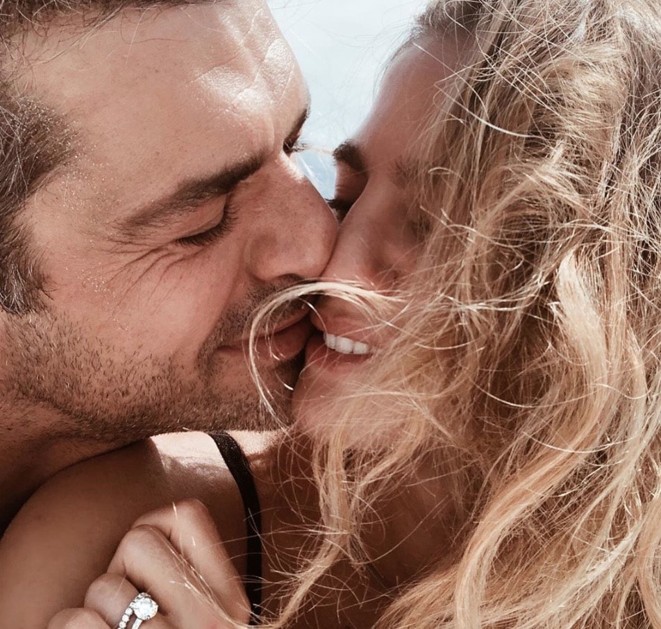 Luca Argentero e Cristina Marino verso le nozze? Il dettaglio che non scatena i sospetti