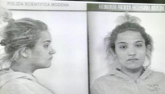 Arietta Mata, il corpo della prostituta uccisa da un anno e mezzo in obitorio. Una colletta per darle degna sepoltura