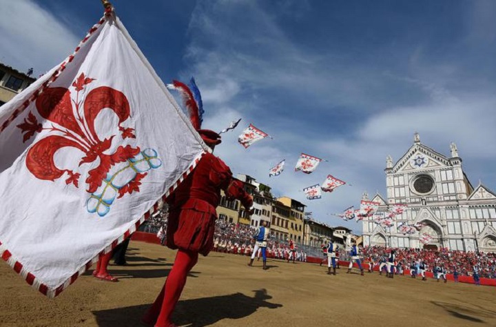 Calcio storico fiorentino: diretta Tv, programma e squadre (foto Ansa)