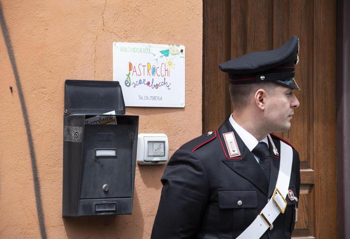 roma bimbo morto asilo