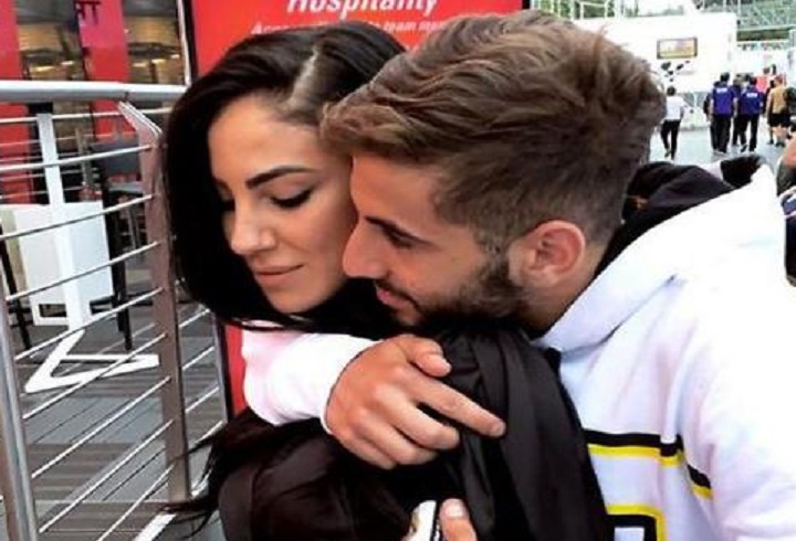 Andrea Iannone e Giulia De Lellis stanno insieme? La foto scattata in Catalogna