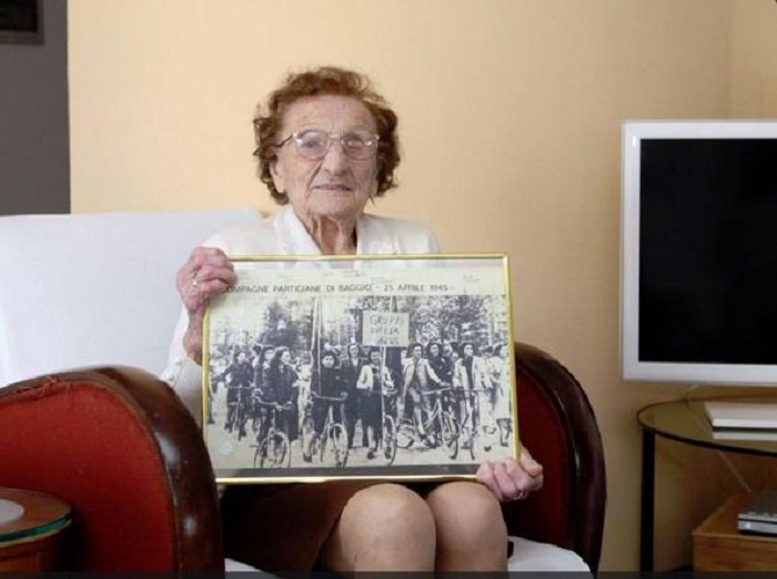 Emma Fighetti è morta: addio alla partigiana "sarta" della Resistenza. Aveva 108 anni