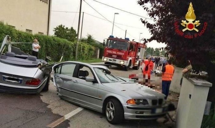 Fontanafredda, schianto contro il muro: l'auto si spezza in due. Morto un militare Usa della base di Aviano