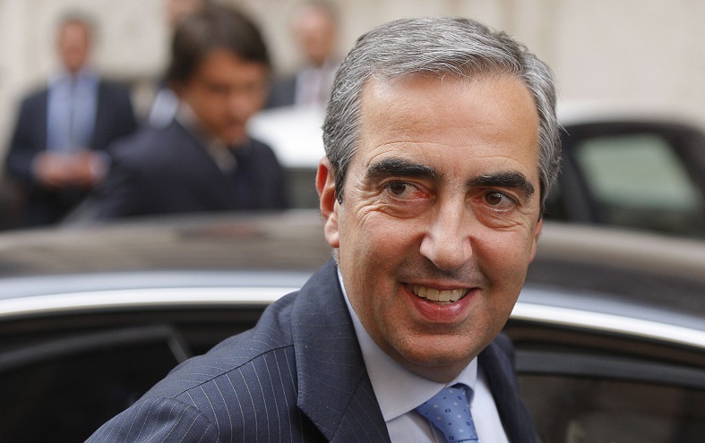 Droga, Gasparri (nella foto): il governo è latitante e non fa niente