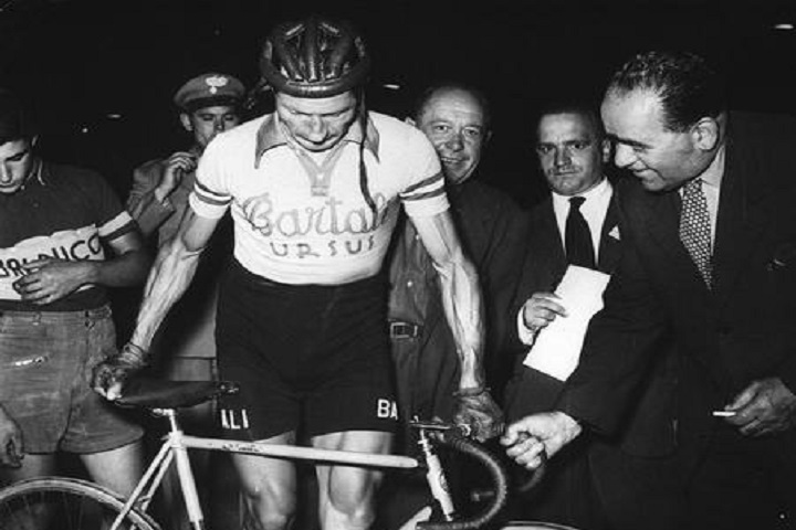 Chi è Cristiano Gatti, ecco il suo articolo su Gino Bartali (foto Ansa)