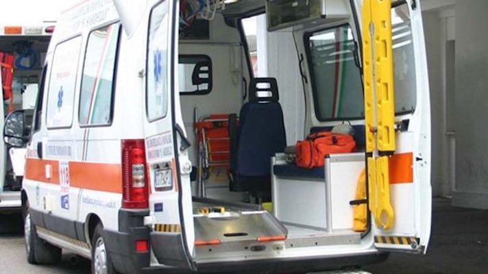 Sardegna, schianto auto-moto: muore coppia di turisti svizzeri