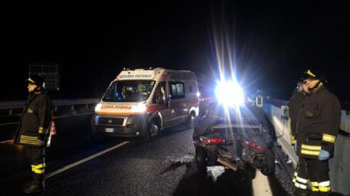 Milano: suv travolge e uccide due motociclisti in tangenziale