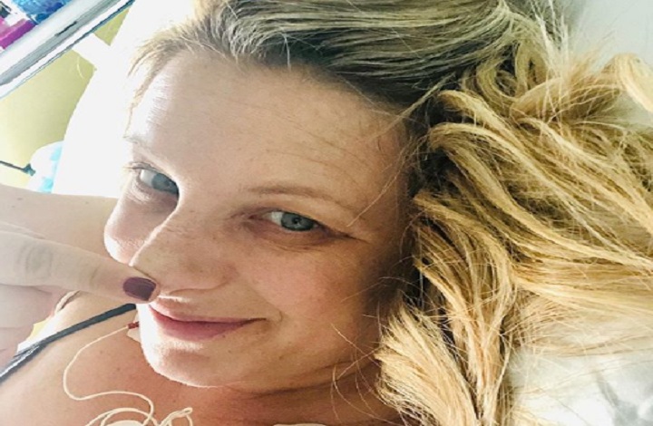 Katia Follesa operata al cuore: "Il tempo di mangiare e mi rialzo!" (foto Instagram)