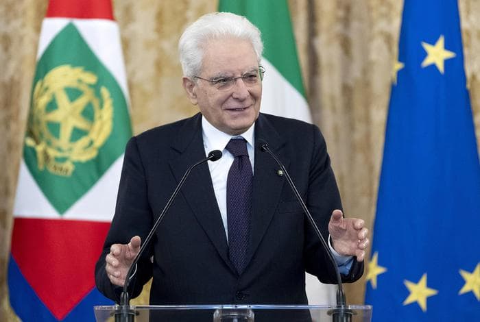 2 giugno, Mattarella: "Libertà e democrazia incompatibili con la ricerca del nemico"