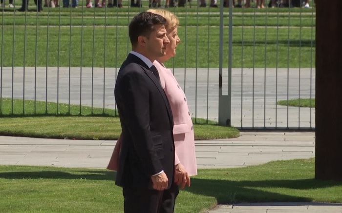 angela merkel malore