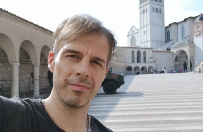 Grande Fratello Vip, Paolo Idolo si propone: "Ai tempi di Saranno Famosi non potevo camminare per strada. Ora vorrei tornare in tv"