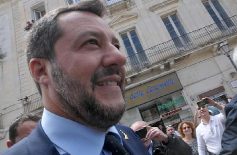 Salvini: "Miei figli 60 milioni di italiani". Beppe Sala: "Non lo voglio neanche come zio" (foto Ansa)
