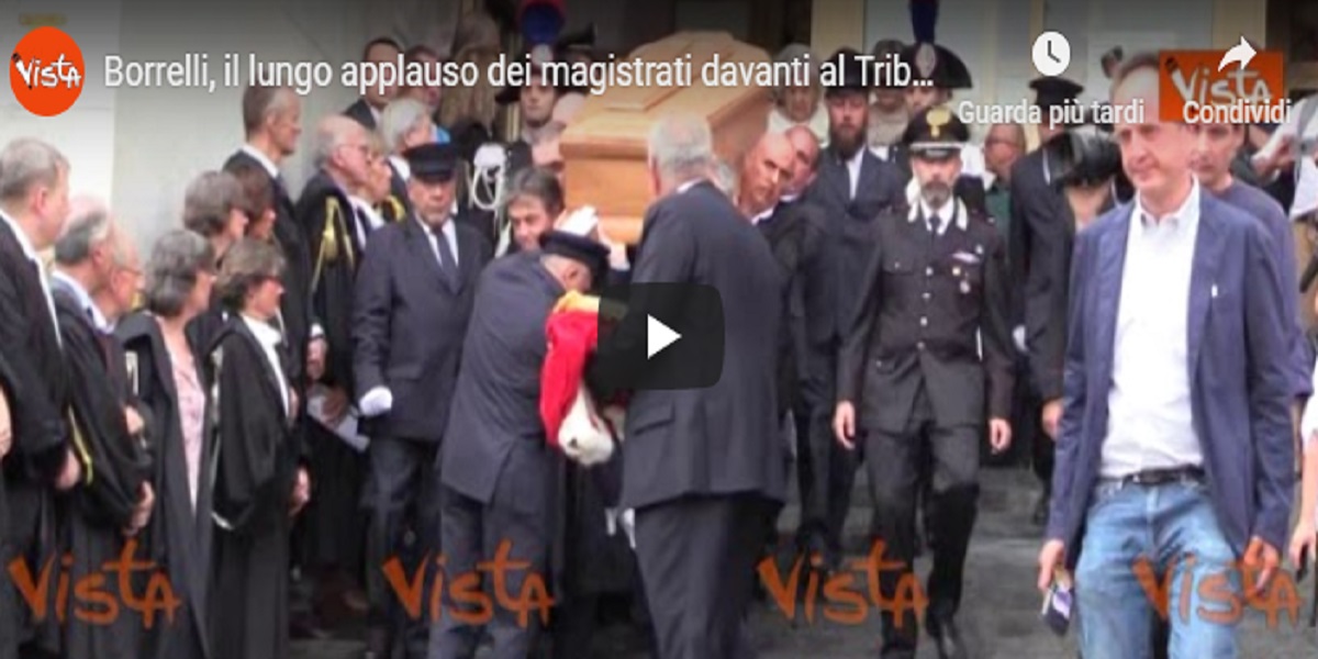 Francesco Borrelli: la camera ardente al palazzo di Giustizia