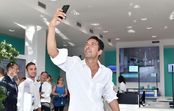 Juventus, il ritorno di Buffon è ufficiale: ha firmato per un anno