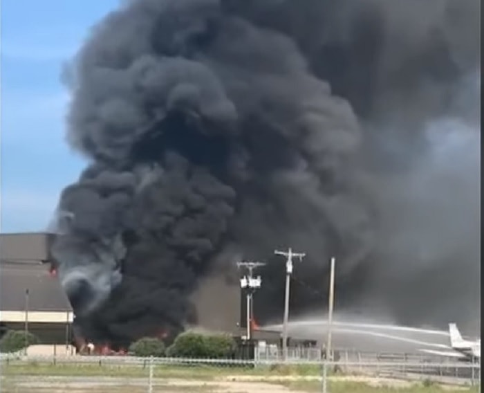 texas aereo privato si schianta