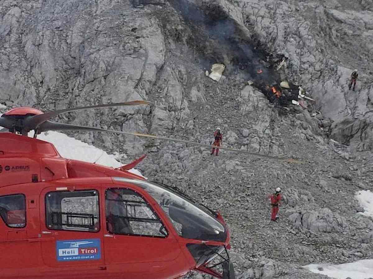 Scontro tra aerei da turismo al Colle della Maddalena: due morti, un disperso