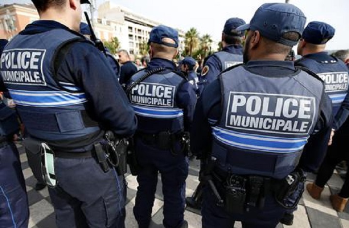 Algeria in semifinale di Coppa d'Africa. In Francia scoppia il caos degli algerini: 1 morto, feriti, arresti (foto d'archivio Ansa)