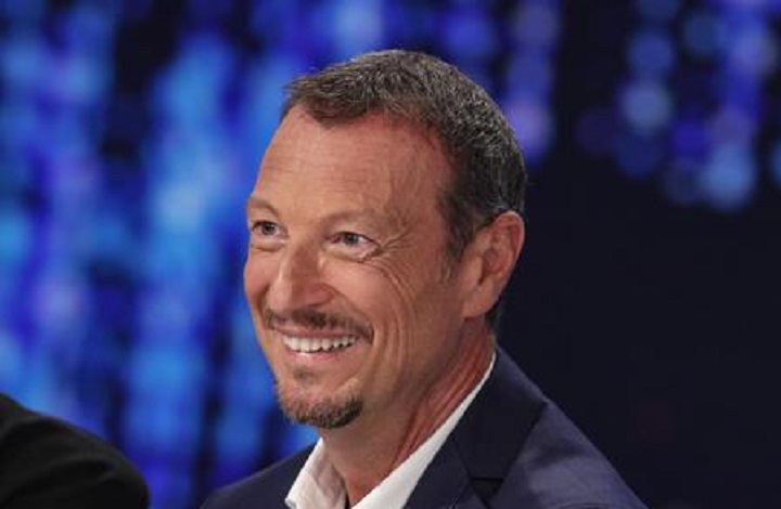 Amadeus e Giovanna Civitillo si sono sposati (in gran segreto) in Chiesa (foto Ansa)