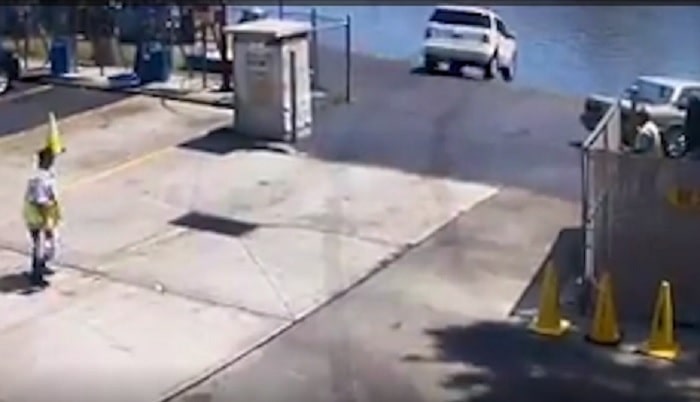 auto fiume aautolovaggio