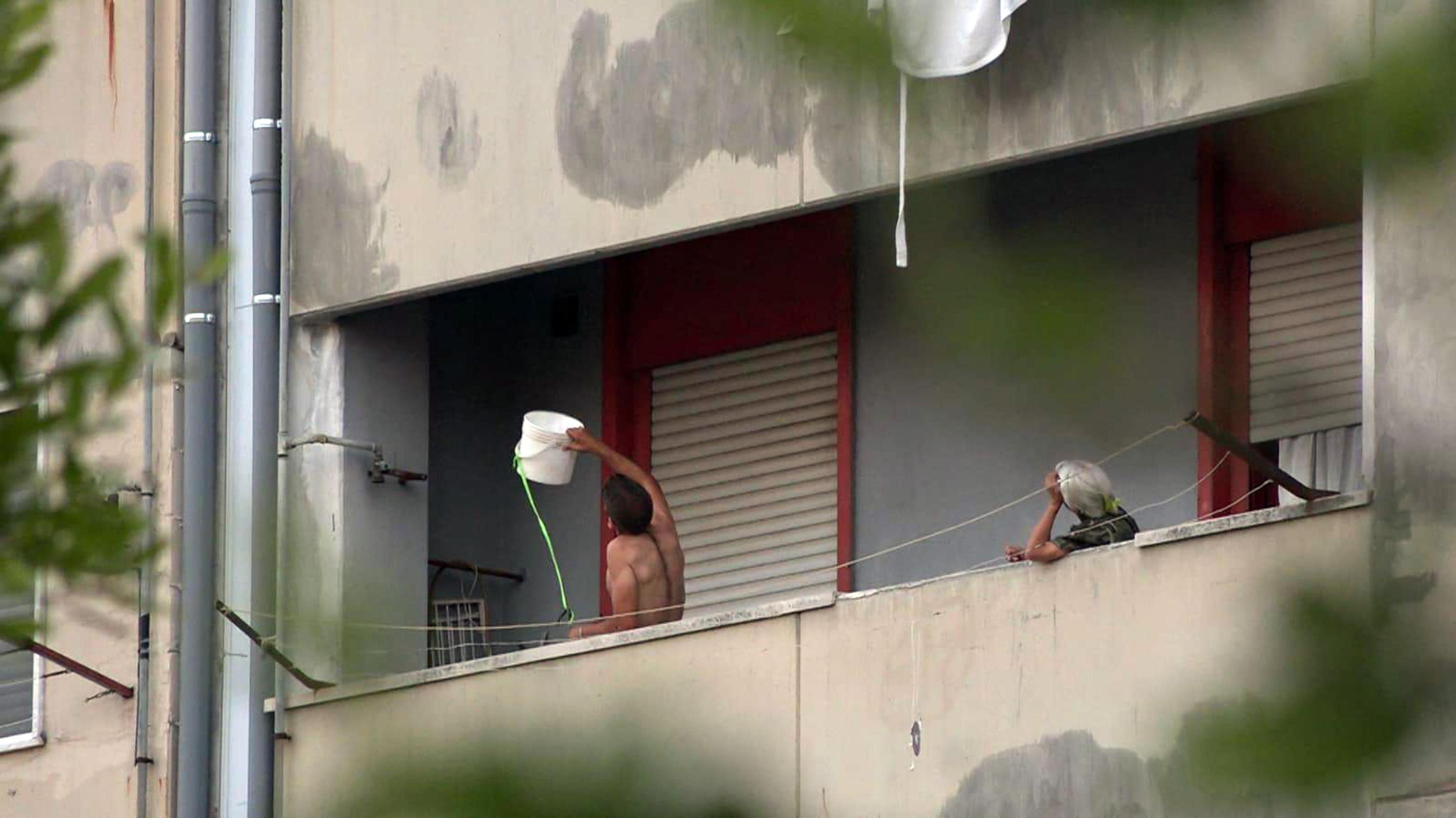 Pozzuoli, Giuseppe Di Bonito barricato in casa