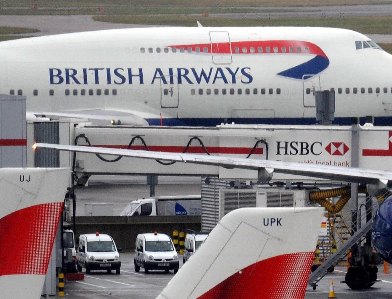 British Airways cancella voli Cairo per allerta terrorismo