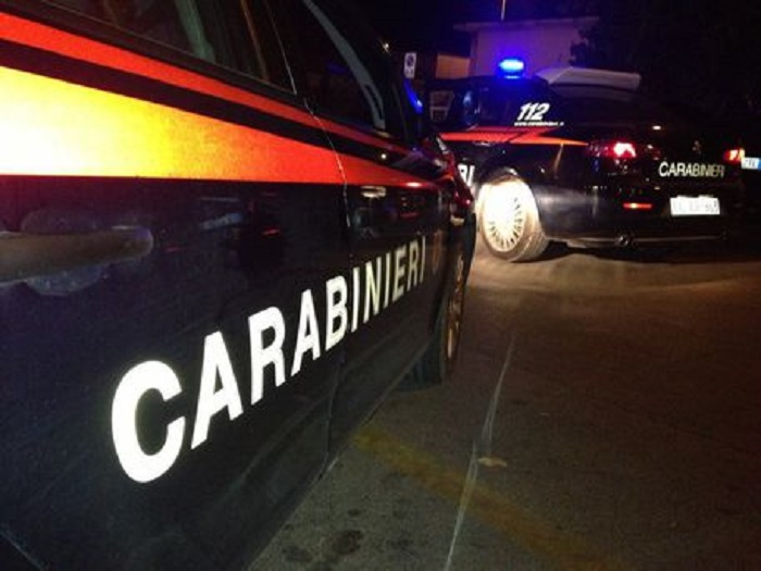 auto carabinieri ansa